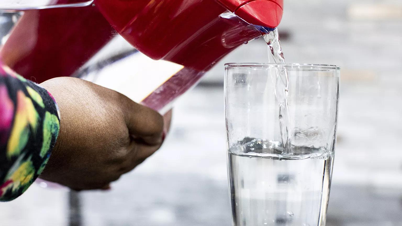 Bottled water industry wages PR battle against tap water movement